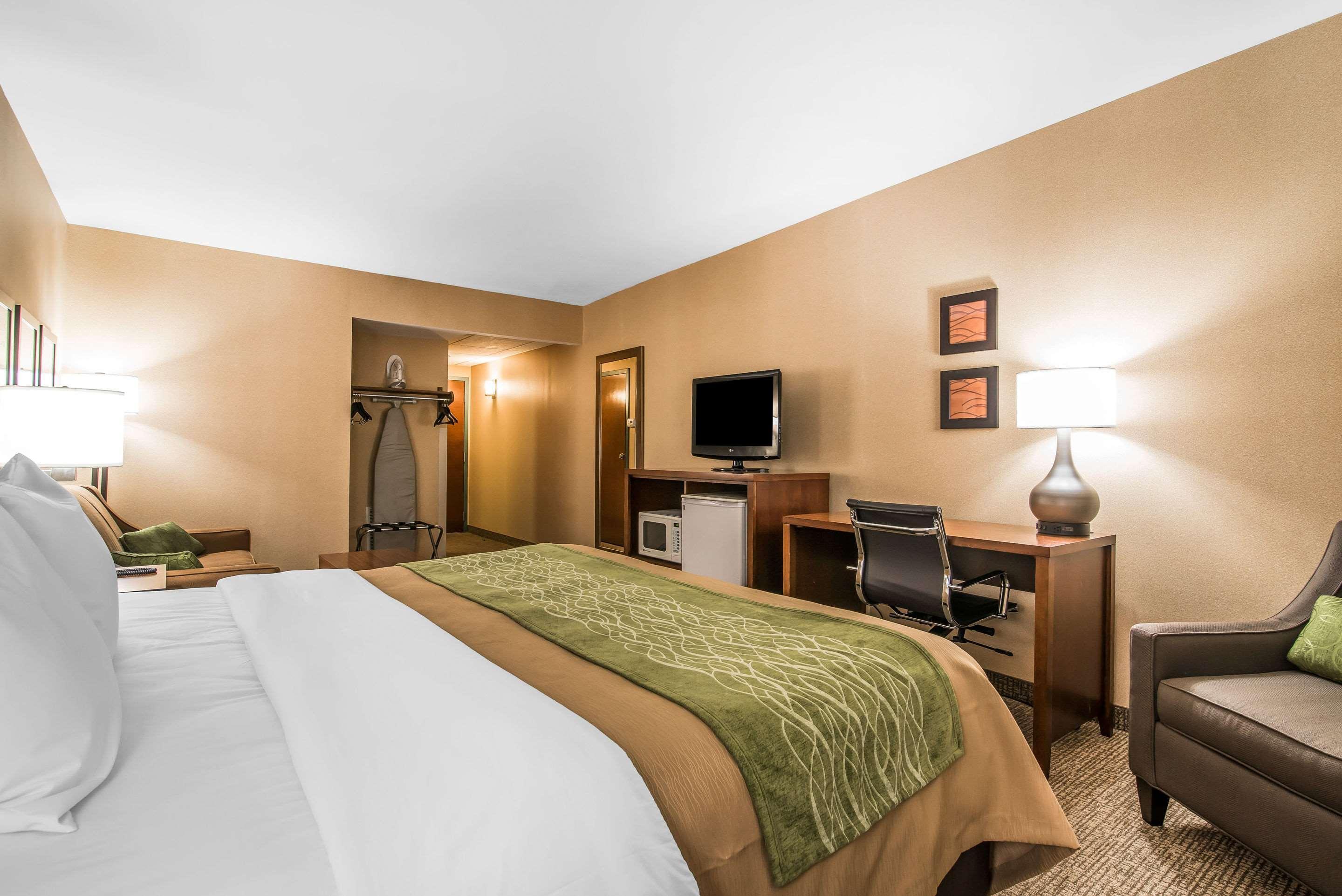 Quality Inn & Suites Towanda Экстерьер фото