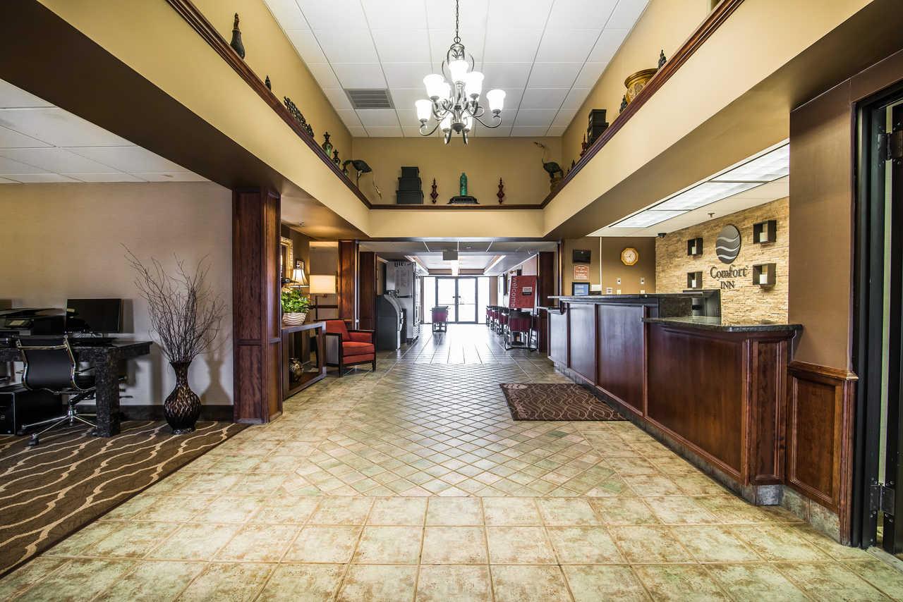 Quality Inn & Suites Towanda Экстерьер фото